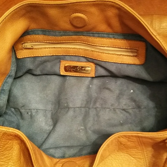 ZINA EVA LEATHER HOBO FRINGE PURSE - Picture 5 of 8